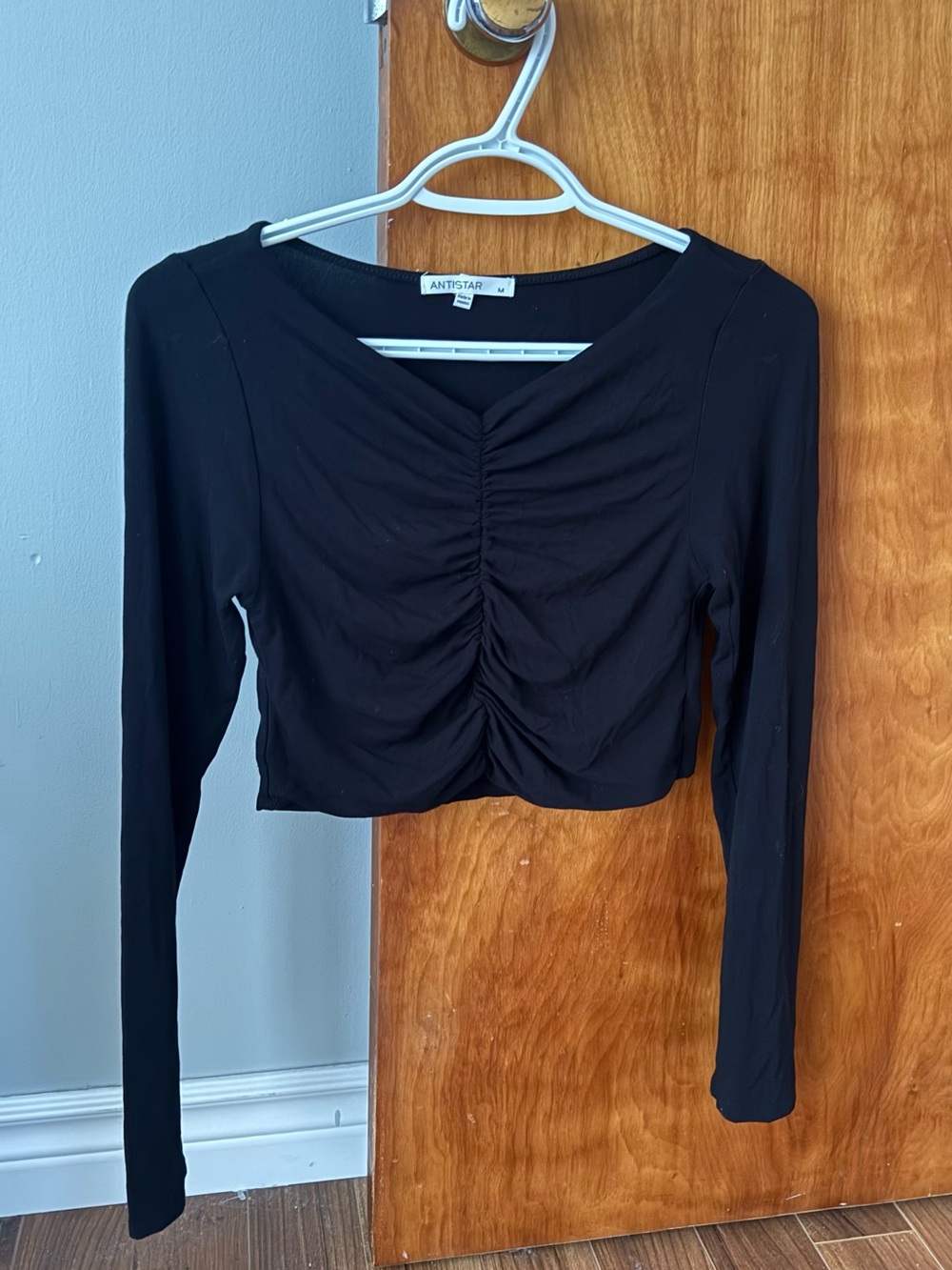 Antistar Black Long Sleeve Ruched Cropped Top Size M V-Neck Fitted Shirt